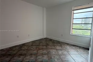 4801 NW 7th St, Miami, FL 33126 - Photo 3