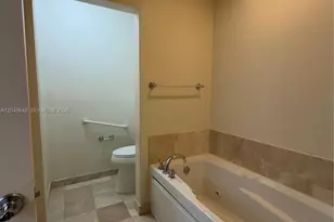 16100 Emerald Estates Dr, Weston, FL 33331 - Photo 27