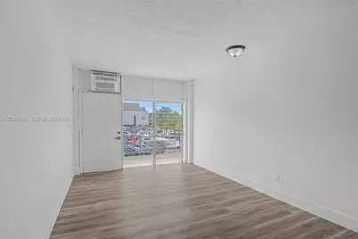 1685 Jefferson Ave #15, Miami Beach, FL 33139 - Photo 3