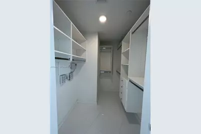 851 NE 1st Ave #2702, Miami, FL 33132 - Photo 17