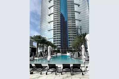 851 NE 1st Ave #2702, Miami, FL 33132 - Photo 1