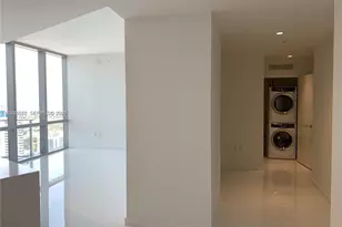 851 NE 1st Ave, Miami, FL 33132 - Photo 7