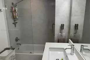 16385 Biscayne Blvd, North Miami Beach, FL 33160 - Photo 39