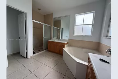 11024 SW 242nd St, Homestead, FL 33032 - Photo 21