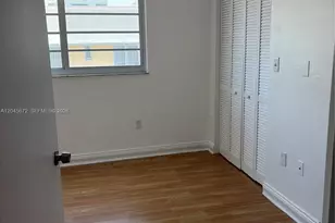 1150 Collins Ave, Miami Beach, FL 33139 - Photo 5
