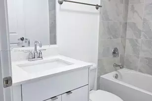 2731 NW 44th St, Miami, FL 33142 - Photo 9