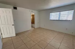 3901 SW 112th Ave, Miami, FL 33165 - Photo 11