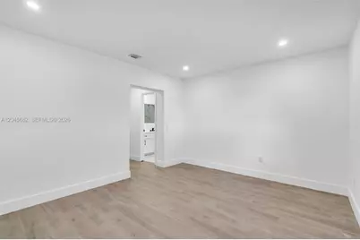 8841 NW 14th Ave, Miami, FL 33147 - Photo 15