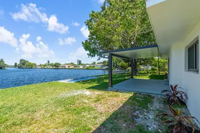 8841 NW 14th Ave, Miami, FL 33147 - Photo 31