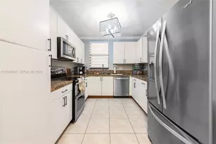 22807 SW 89th Path, Cutler Bay, FL 33190 - Photo 11