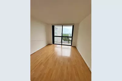 2333 Brickell Ave #1610, Miami, FL 33129 - Photo 11