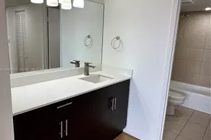 2333 Brickell Ave, Miami, FL 33129 - Photo 9