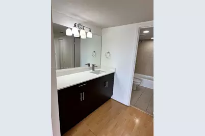 2333 Brickell Ave #1610, Miami, FL 33129 - Photo 7