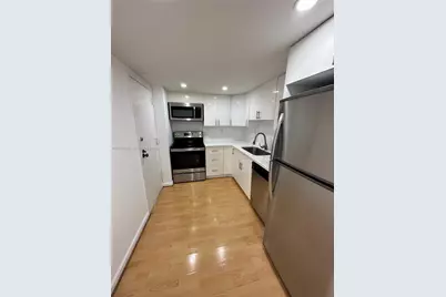 2333 Brickell Ave #1610, Miami, FL 33129 - Photo 3