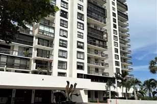 2333 Brickell Ave, Miami, FL 33129 - Photo 23