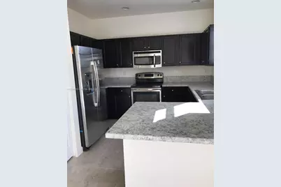 312 SE 37th Ter, Homestead, FL 33033 - Photo 3