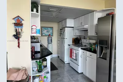 17600 N Bay Rd #N902, Sunny Isles Beach, FL 33160 - Photo 3