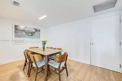 350 S Miami Ave #2104, Miami, FL 33130 - Photo 7