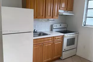 767 SW 9th St, Miami, FL 33130 - Photo 5