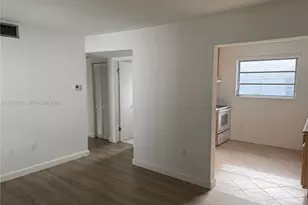 767 SW 9th St, Miami, FL 33130 - Photo 9