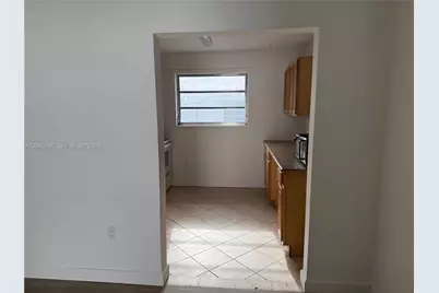 767 SW 9th St #202, Miami, FL 33130 - Photo 7
