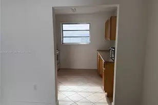 767 SW 9th St, Miami, FL 33130 - Photo 7