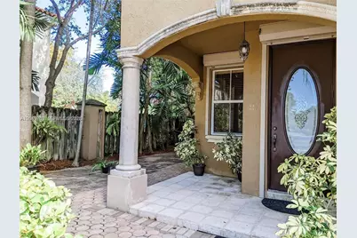 8853 SW 108th Pl, Miami, FL 33176 - Photo 21