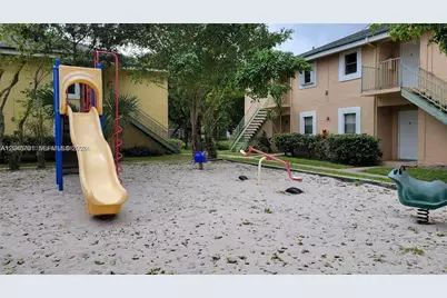 8787 NW 39th St #8787, Sunrise, FL 33351 - Photo 11