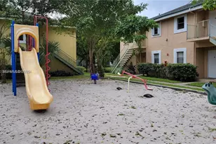 8787 NW 39th St, Sunrise, FL 33351 - Photo 11