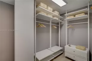 2000 NE 135th St, North Miami, FL 33181 - Photo 19