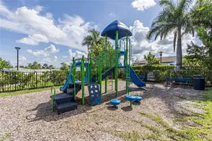18102 SW 148th Rd, Miami, FL 33187 - Photo 21