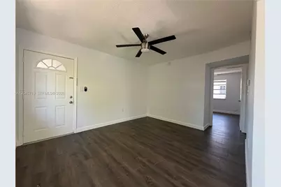 5954 NE 4th Ct #6, Miami, FL 33137 - Photo 3