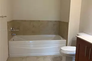 1300 Ponce De Leon Blvd, Coral Gables, FL 33134 - Photo 9