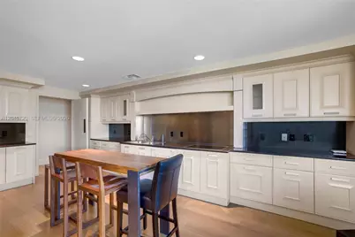 20155 NE 38th Ct #904, Aventura, FL 33180 - Photo 25