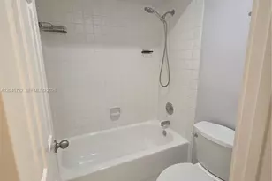 6119 NW 171st St, Hialeah, FL 33015 - Photo 29