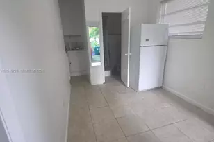 10861 NW 22nd Ct, Miami, FL 33167 - Photo 5
