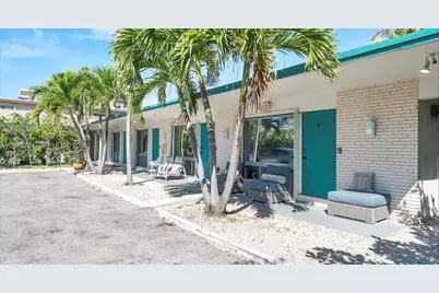 333 Palm St, Hollywood, FL 33019 - Photo 7