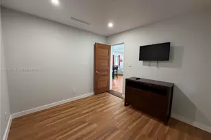2112 SW 60th Ct, Miami, FL 33155 - Photo 13