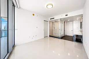 1100 Biscayne Blvd, Miami, FL 33132 - Photo 11