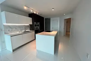851 NE 1st Ave, Miami, FL 33132 - Photo 5