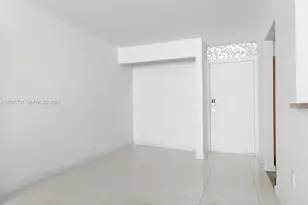 1775 Washington Ave, Miami Beach, FL 33139 - Photo 3