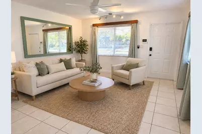 2111 N 26th Ave #N, Hollywood, FL 33020 - Photo 7