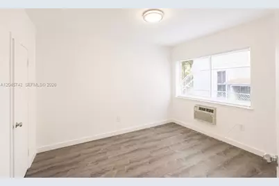7600 Dickens Ave #2, Miami Beach, FL 33141 - Photo 3