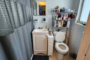 2000 Washington St, Hollywood, FL 33020 - Photo 19