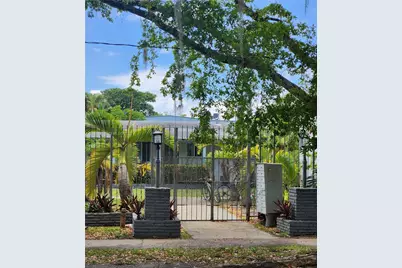 2000 Washington St, Hollywood, FL 33020 - Photo 3