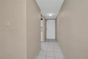 6041 W 24th Ave, Hialeah, FL 33016 - Photo 13