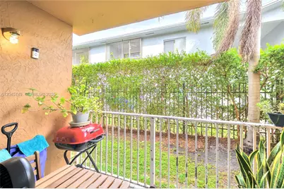 6041 W 24th Ave #B-111, Hialeah, FL 33016 - Photo 15