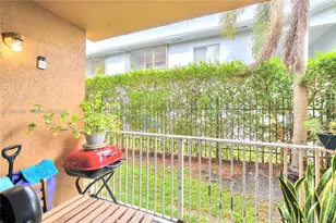 6041 W 24th Ave, Hialeah, FL 33016 - Photo 15