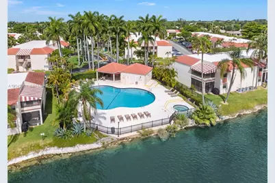 20065 NE 3rd Ct #5, Miami, FL 33179 - Photo 17