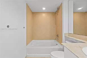335 S Biscayne Blvd, Miami, FL 33131 - Photo 19